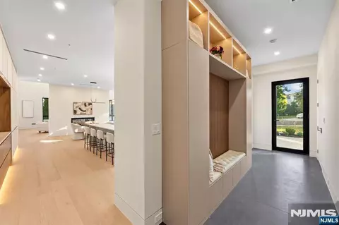 Entry Way - 236 Woodcrest Ave, Paramus, NJ 07652 photo 3 of 12