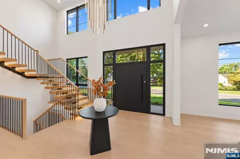 Entry Way - 236 Woodcrest Ave, Paramus, NJ 07652 photo 1 of 12
