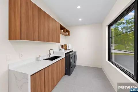 Other - 236 Woodcrest Ave, Paramus, NJ 07652 photo 12 of 14