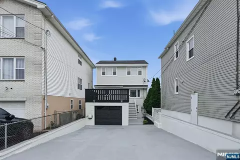 220 5th St, Fairview, NJ 07022