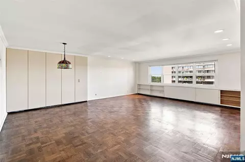 Living - 280 Prospect Ave #9B, Hackensack, NJ 07601 photo 1 of 5