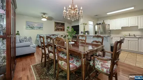 Dining - 58 Parkside Ct, Wayne, NJ 07470 photo 2 of 2