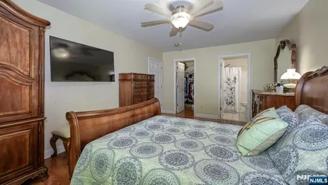 Bedroom - 58 Parkside Ct, Wayne, NJ 07470 photo 2 of 3