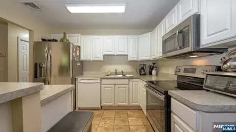 Kitchen - 58 Parkside Ct, Wayne, NJ 07470 photo 1 of 2