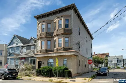 9039 Palisade Ave #4, North Bergen, NJ 07047