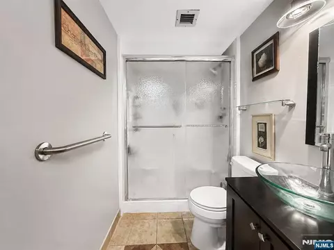 Bath - 344 Prospect Ave #4H, Hackensack, NJ 07601 photo 2 of 2