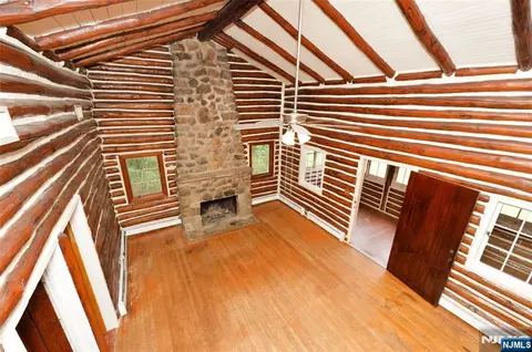 Living - 100 Tower Rd, Wayne, NJ 07470 photo 5 of 5