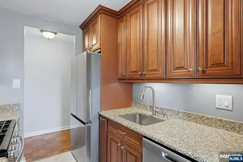 Kitchen - 25 Jefferson St #6D, Hackensack, NJ 07601 photo 4 of 4