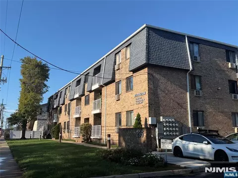 293-307 Main St #2, Belleville, NJ 07109