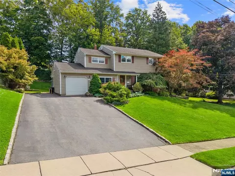 Exterior - 12 Ryder Rd, Wayne, NJ 07470 photo 5 of 5