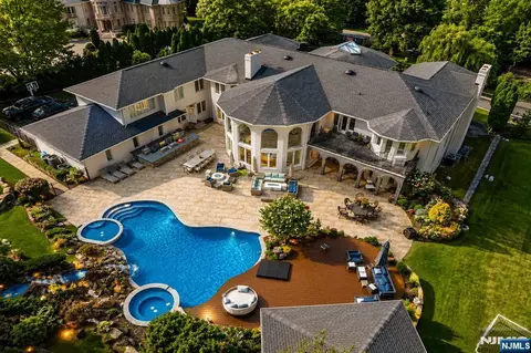 Other - 14 E Hill Ct, Cresskill, NJ 07626 photo 1 of 9