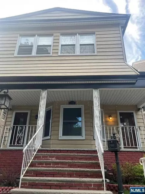 718 Clifton Ave, Newark, NJ 07104