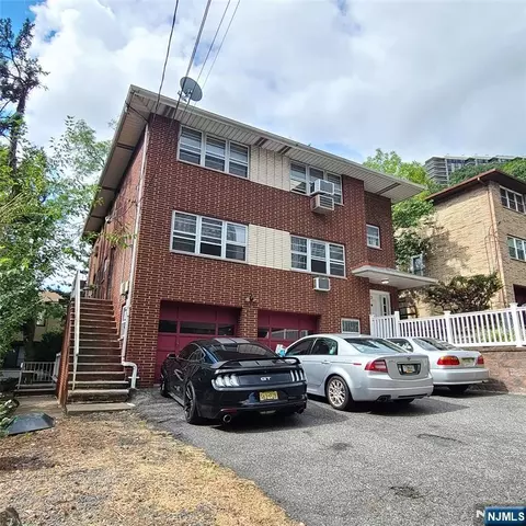 Other - 3 Hooks Ln, Edgewater, NJ 07020 photo 2 of 9