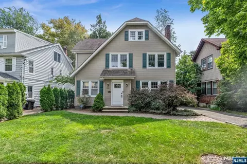 246 W Hudson Ave, Englewood, NJ 07631
