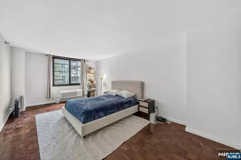 Bedroom - 326 Prospect Ave #9J, Hackensack, NJ 07601 photo 1 of 4