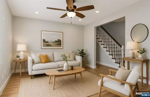 835 S 14th St, Newark, NJ 07108