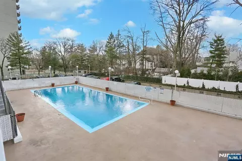 Exterior - 277 Prospect Ave #18H, Hackensack, NJ 07601 photo 3 of 3