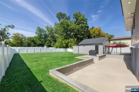 Exterior - 331 Elmwood Dr, Paramus, NJ 07652 photo 3 of 5