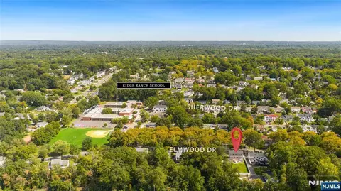 View/Area - 331 Elmwood Dr, Paramus, NJ 07652 photo 2 of 3