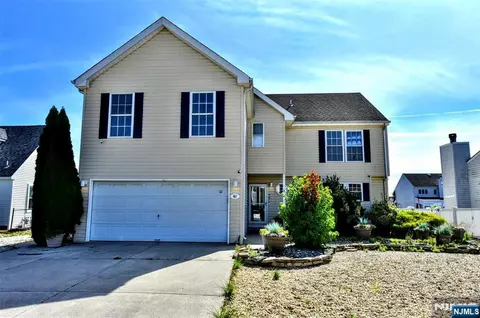 61 Ocean Gate Ave, Berkeley, NJ 08721