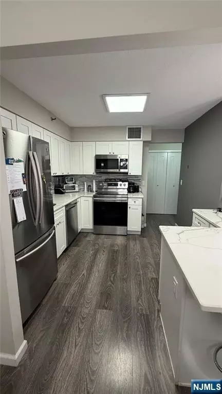 Kitchen - 326 Prospect Ave #11G, Hackensack, NJ 07601 photo 1 of 3