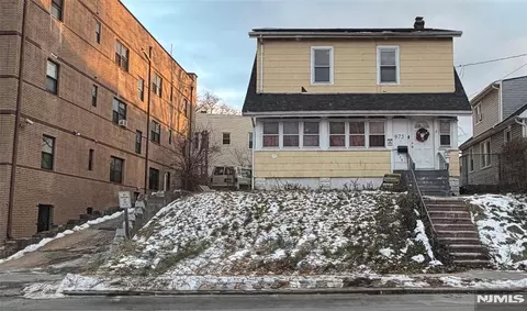 973-975 18th Ave, Newark, NJ 07106