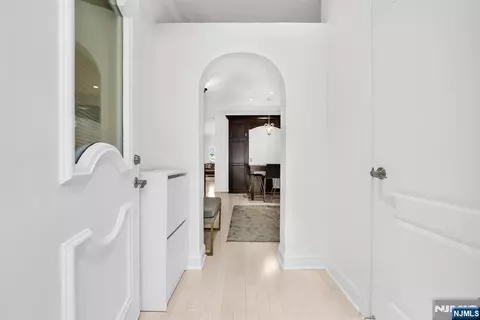 Entry Way - 8003 Brittany Dr, Wayne, NJ 07470 photo 2 of 3