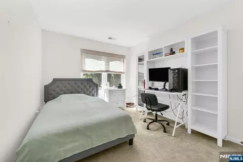 Bedroom - 8003 Brittany Dr, Wayne, NJ 07470 photo 5 of 5