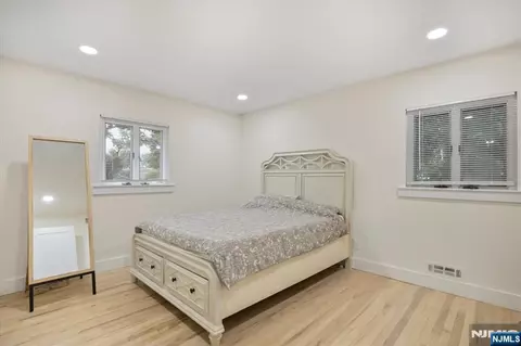 Bedroom - 53 Sylvan Ter, Wayne, NJ 07470 photo 5 of 6