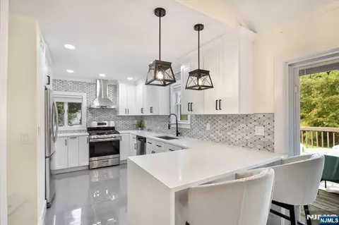Kitchen - 53 Sylvan Ter, Wayne, NJ 07470 photo 1 of 5