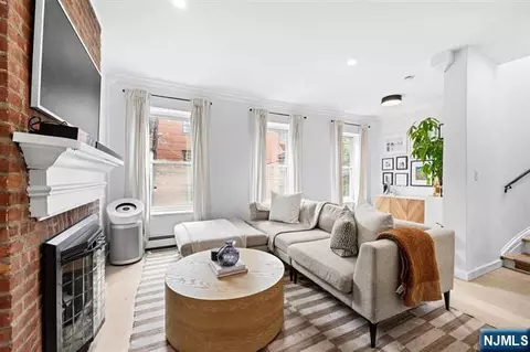 208 3rd St, Hoboken, NJ 07030