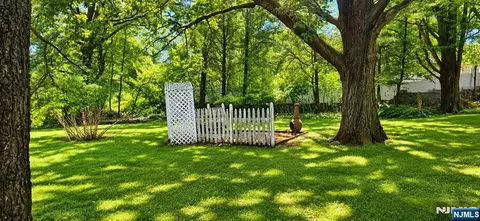 Exterior - 1486 Alps Rd, Wayne, NJ 07470 photo 3 of 3
