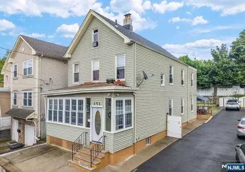 171 Burgess Pl, Passaic, NJ 07055