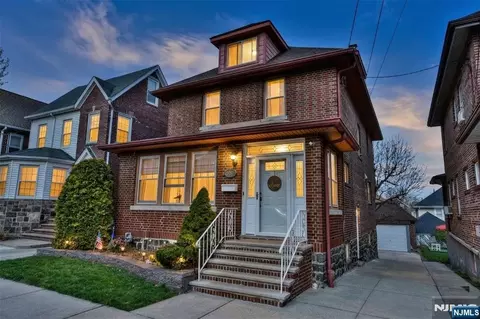 519 Saint Pauls Ave, Cliffside Park, NJ 07010