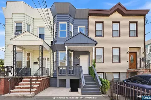 363 Forrest St, Jersey City, NJ 07304