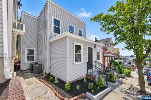 1121 85th St, North Bergen, NJ 07047