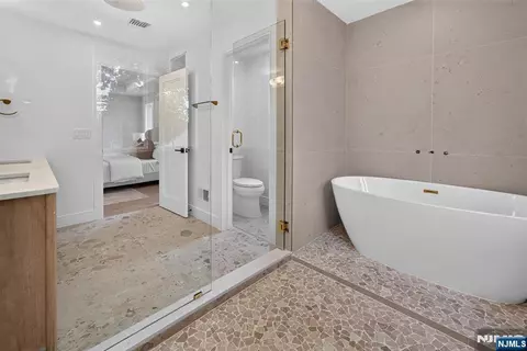 Other - 85 Oliver Rd, Paramus, NJ 07652 photo 6 of 13