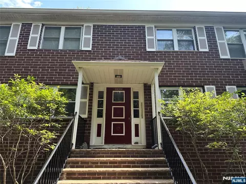 100 Pierson Miller #F12, Pompton Lakes, NJ 07442