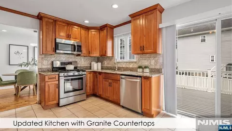 Entry Way - 758 Manchester Way, Paramus, NJ 07652 photo 3 of 9