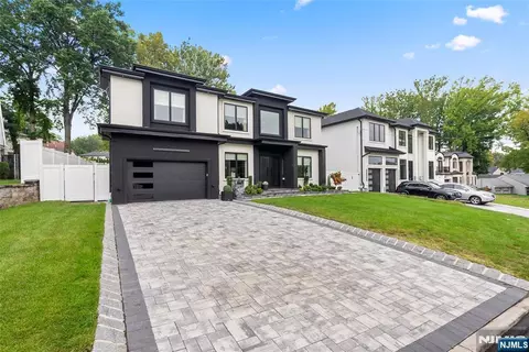 Exterior - 151 Stuart St, Paramus, NJ 07652 photo 3 of 3