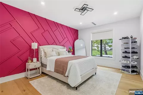 Bedroom - 151 Stuart St, Paramus, NJ 07652 photo 4 of 5