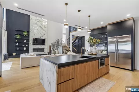 Kitchen - 151 Stuart St, Paramus, NJ 07652 photo 1 of 5