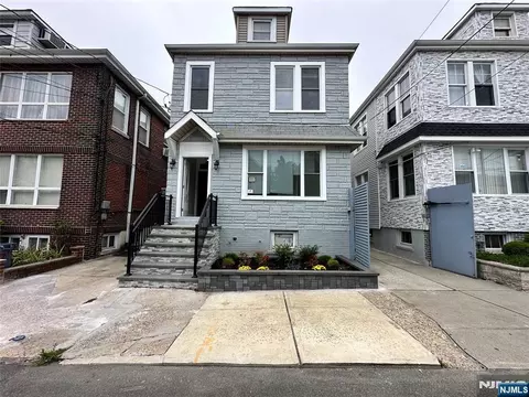8609 2nd Ave, North Bergen, NJ 07047
