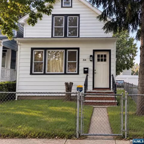 314 Elmwood Ave, East Orange, NJ 07018