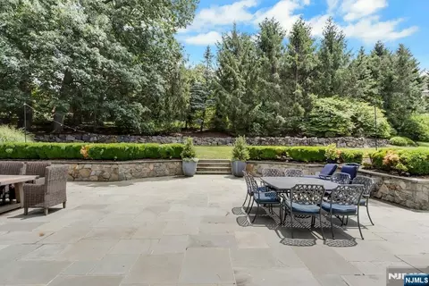 Exterior - 29 Mcgrath Dr, Cresskill, NJ 07626 photo 4 of 5
