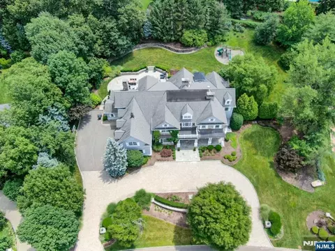 View/Area - 29 Mcgrath Dr, Cresskill, NJ 07626 photo 1 of 3