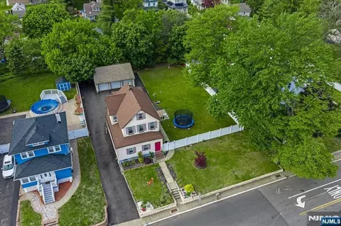 View/Area - 11 Alps Rd, Wayne, NJ 07470 photo 3 of 4