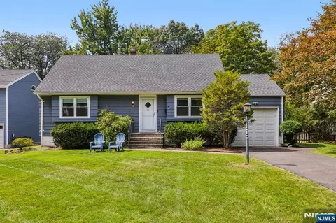 84 Belvidere Rd, Glen Rock, NJ 07452