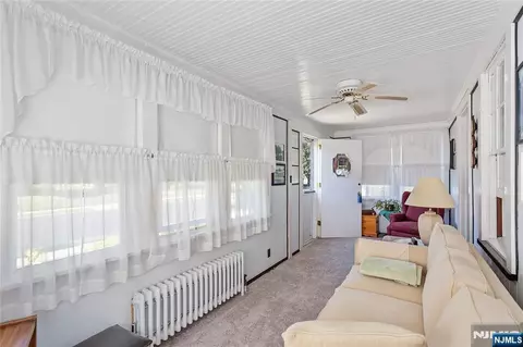 Entry Way - 98 Davis Ave, Hackensack, NJ 07601 photo 1 of 3