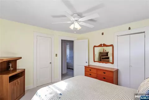 Bedroom - 98 Davis Ave, Hackensack, NJ 07601 photo 3 of 5